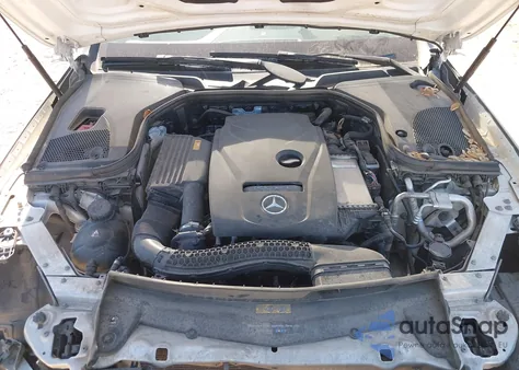 2019 Mercedes-Benz E 300 z USA, uszkodzony, nr VIN WDDZF4JB7KA508868